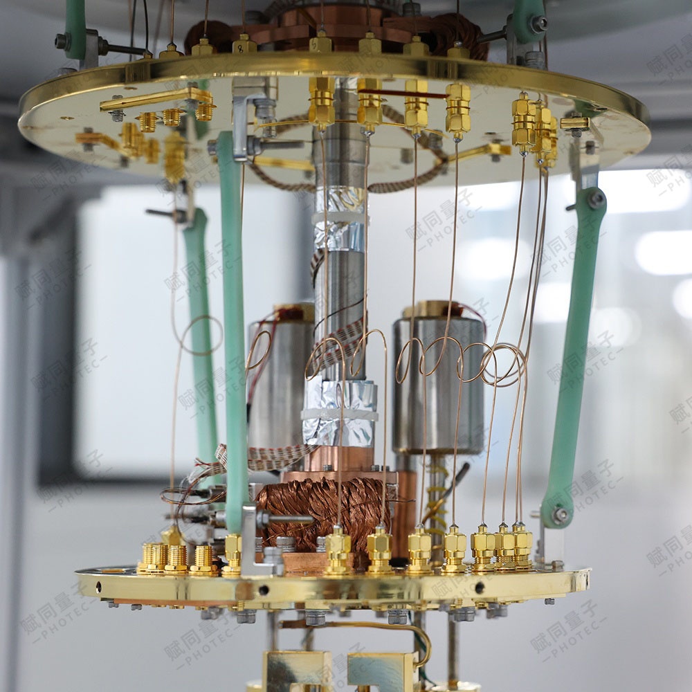 低溫恒溫器Helium Matrix-1 K/0.3 K